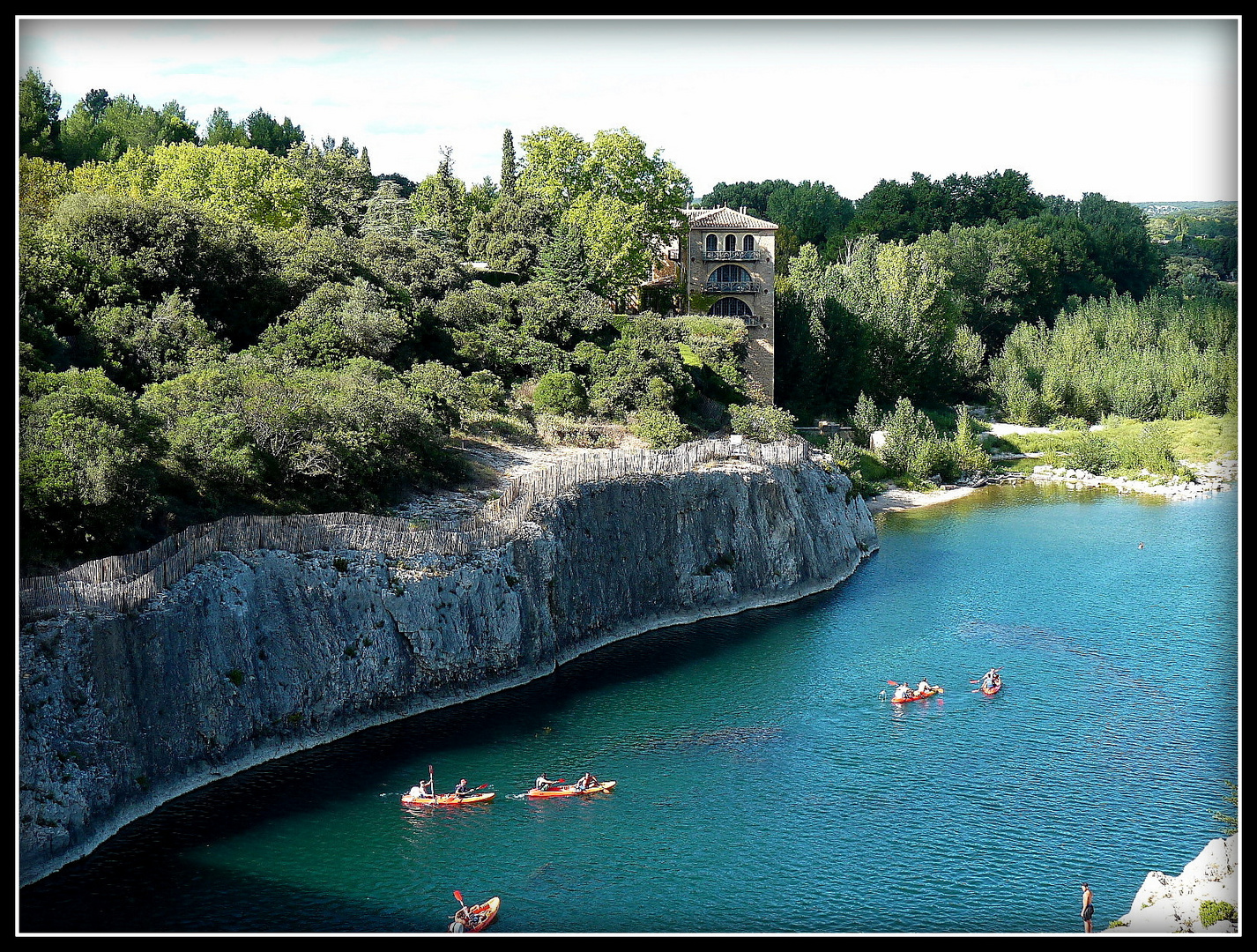 Au travers du Gard