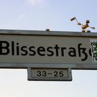 auch 2016 "Kunst für alle" auf Straßenschildern