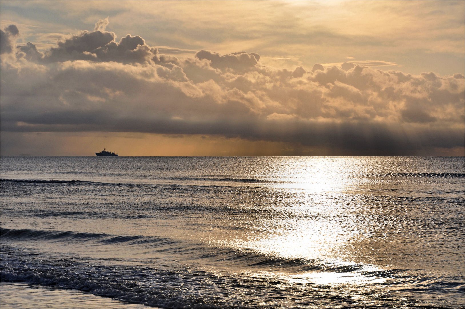 auch am MEER gibt es WOLKEN