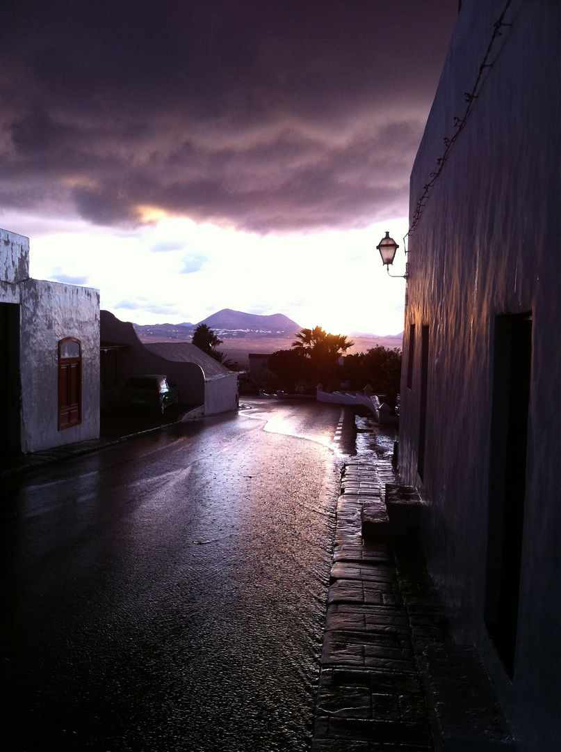 Auch auf Lanzarote kann es mal regnen