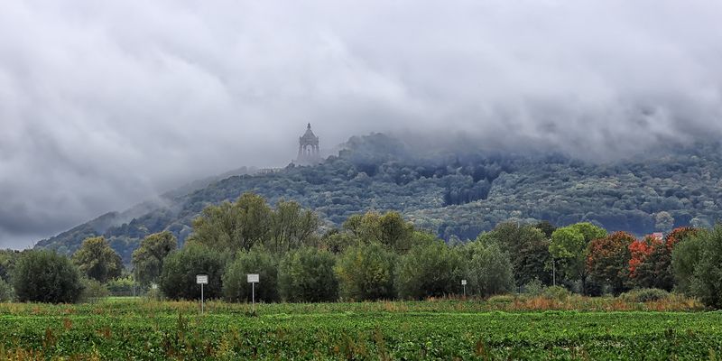 Auch dem Kaiser Wilhelm I in seinem Denkmal....