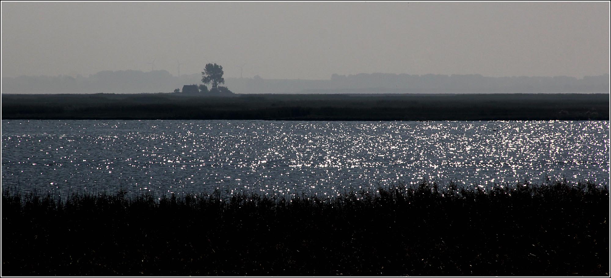 Auch der Bodden ...