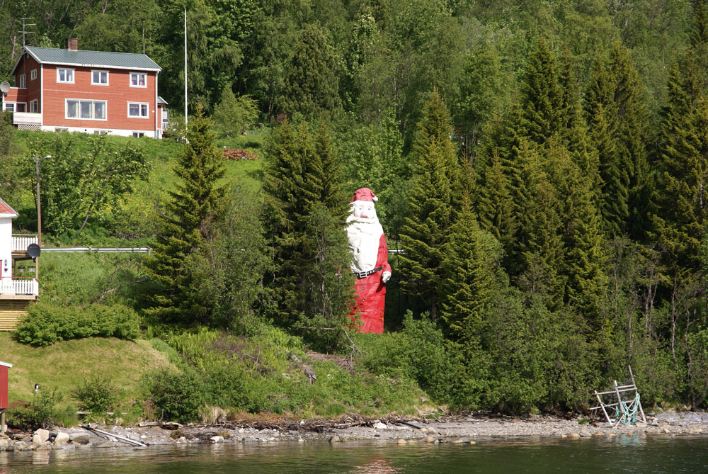 Auch der Weihnachtsmann macht Sommerurlaub in Norwegen Foto & Bild  europe, scandinavia, norway 