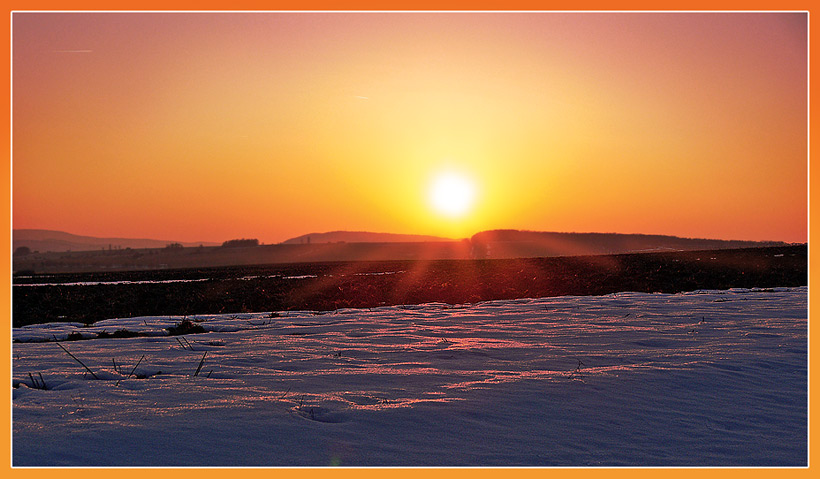 Auch die Abendsonne schmilzt noch Schnee