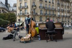 ... auch die musikalische Unterhaltung durfte nicht fehlen