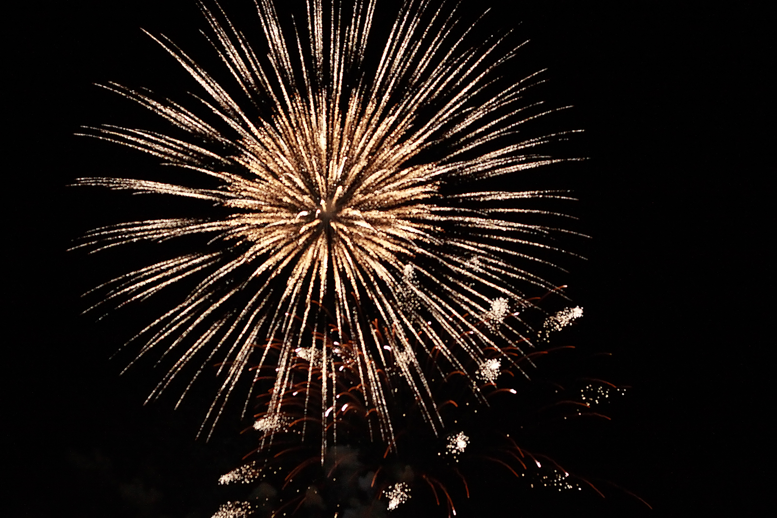 auch ein Feuerwerk