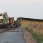 Auch ein Ladewagen kann mal umkippen.