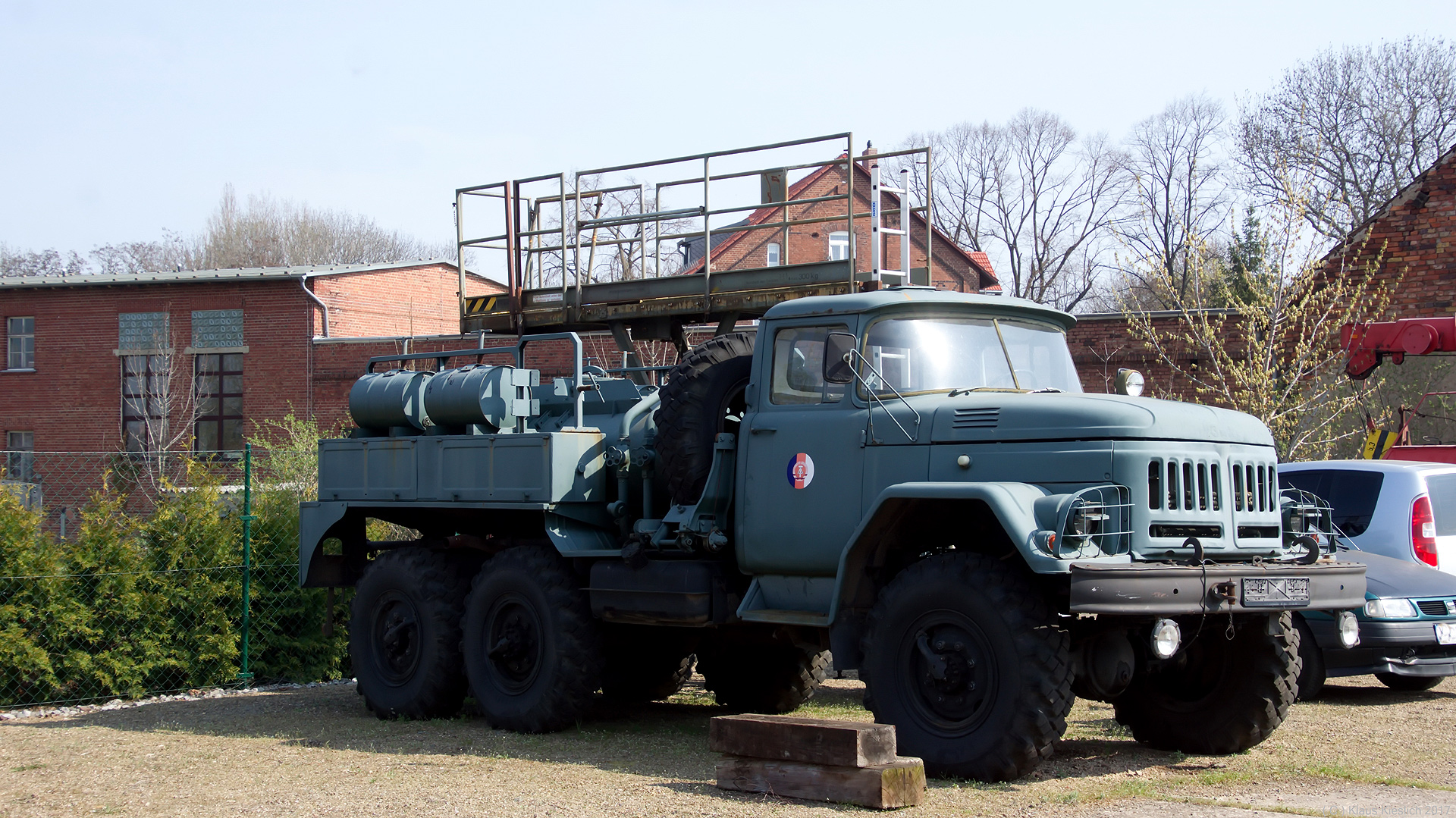 Auch ein Tankfahrzeug der ehemaligen DDR-Volksarmee...