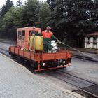 Auch eine Schmalspur-Lokomotive (?) ...