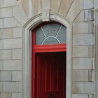 auch hier gibt es rote Türen ...