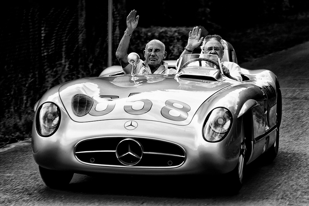 Auch im Alter mobil sein - Sir Sterling Moss 82J. & Hans Hermann 84J. - Racing Legends