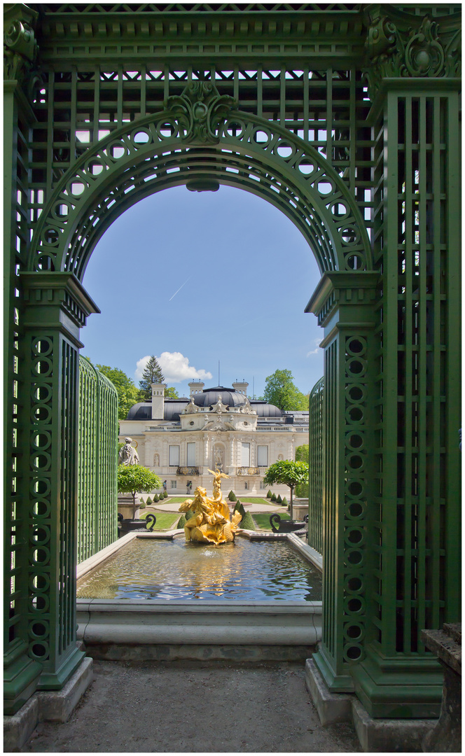 auch im schloss linderhof gibt es durchblicke