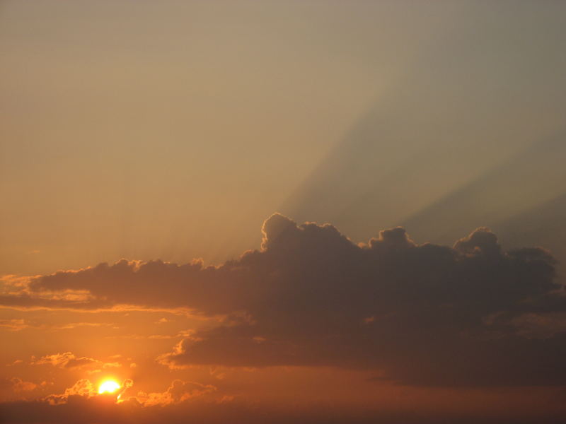 Auch in der Eifel gibt es tolle Sonnenuntergänge