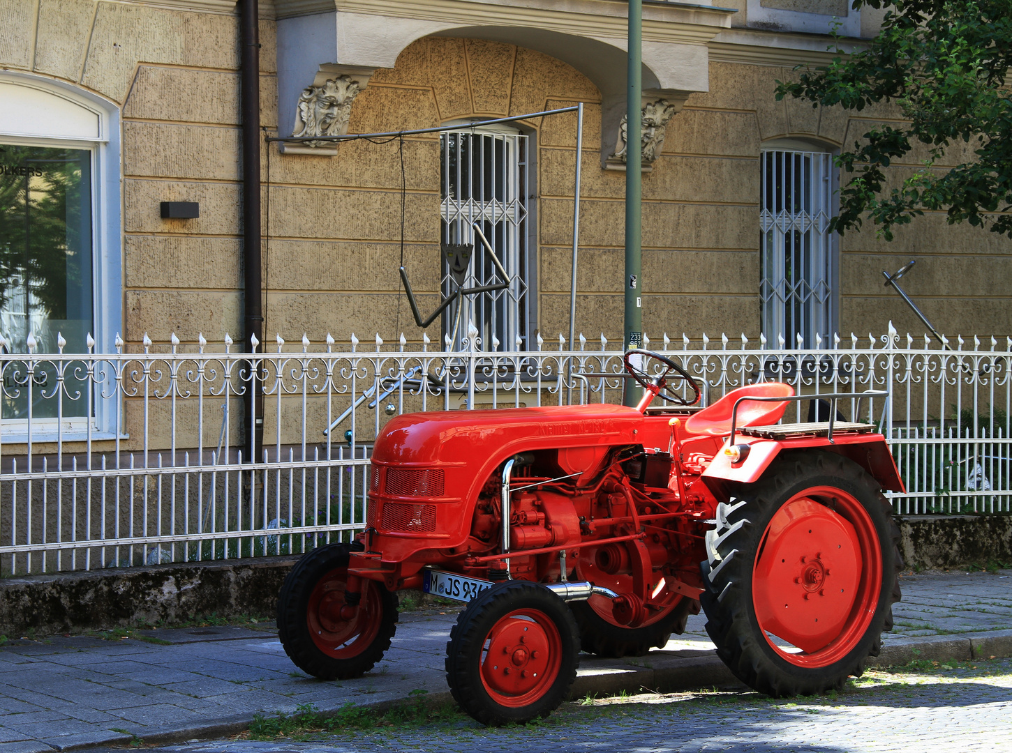 Auch in München fährt man mit dem Traktor