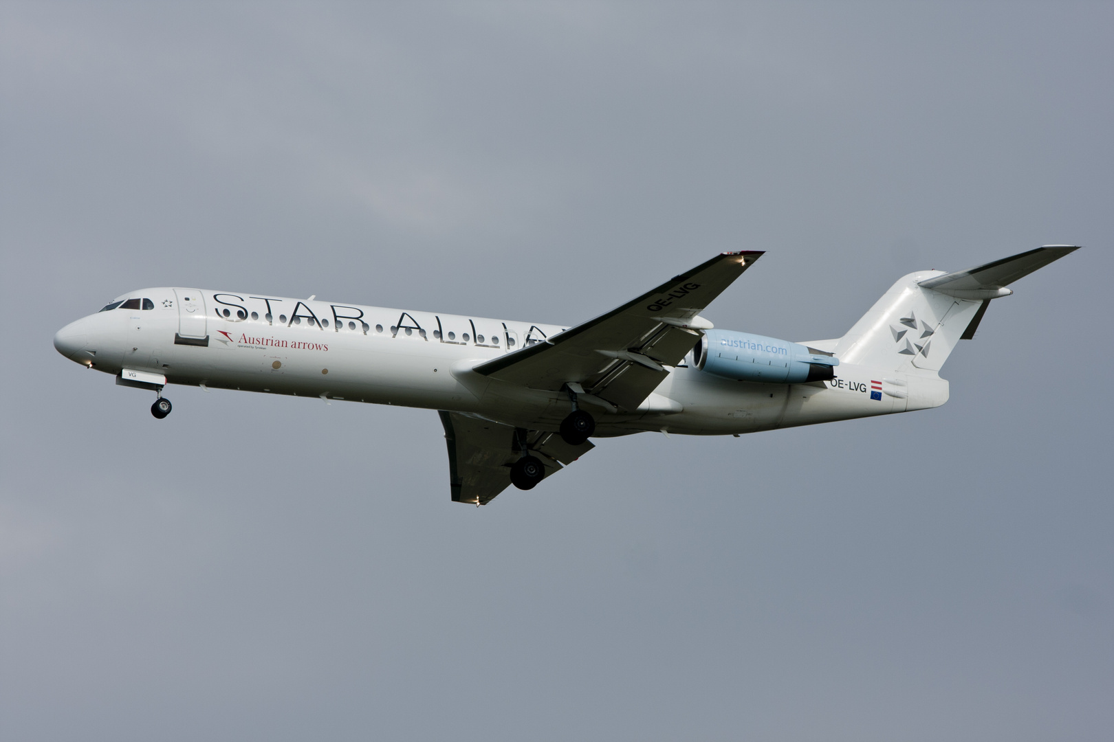 Auch schon Geschichte '' Fokker 100 '' OE-LVG