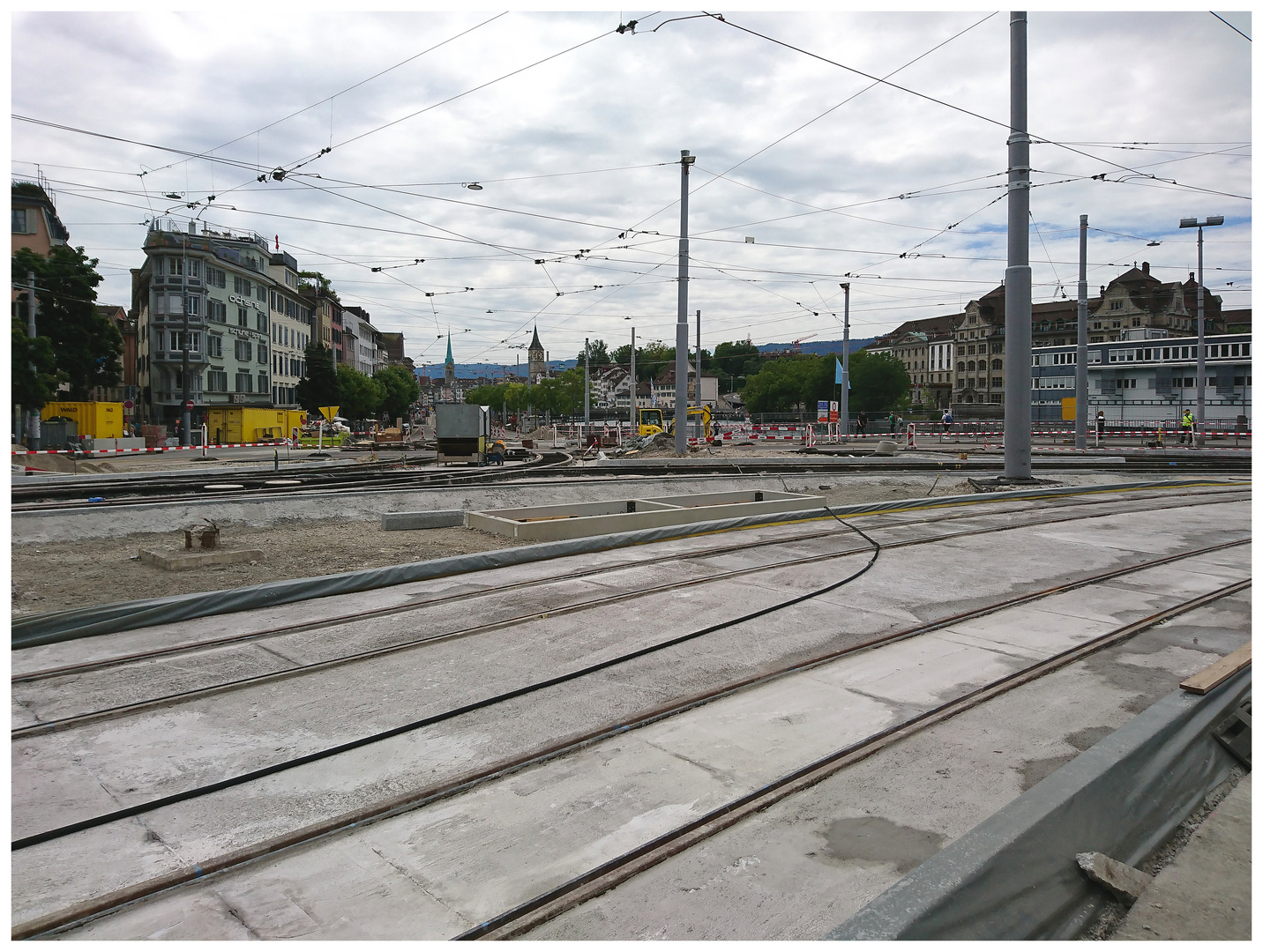 Auch von der Stampfenbachstr. her 'Funkstille'