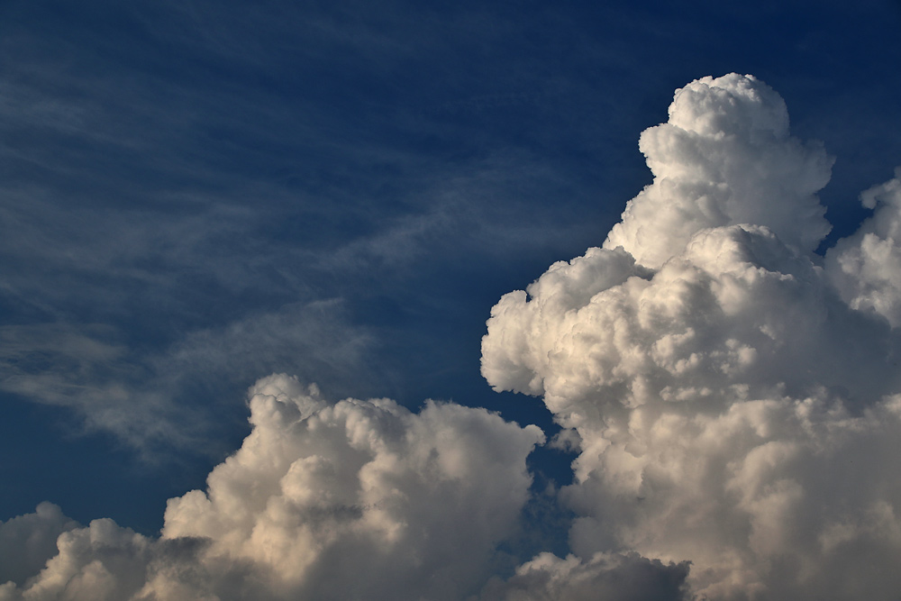 auch Wolken sind größenwahnsinnig........