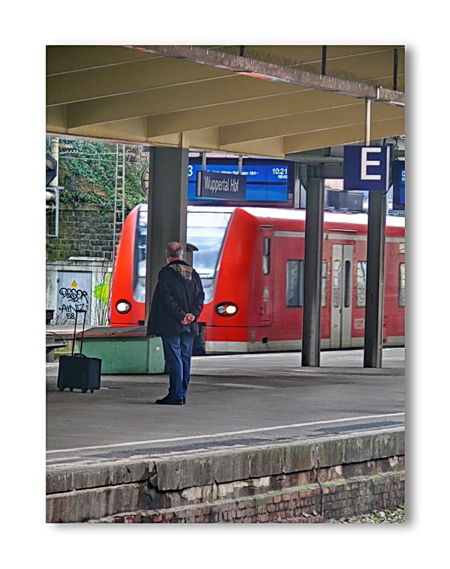 ... auch Wuppertal hat ein Hauptbahnhof, aber ...