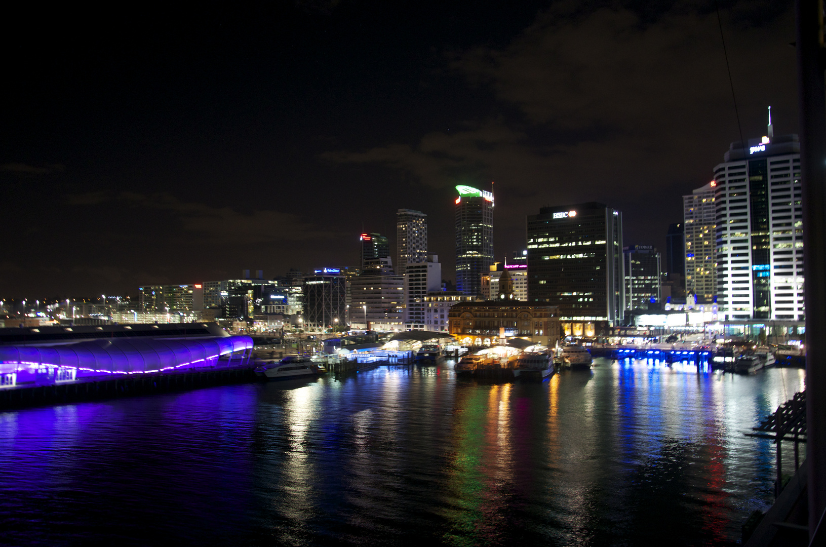 Auckland by Night