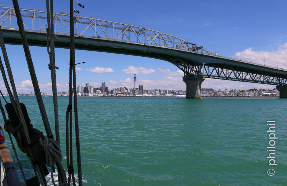 Auckland Harbour Bridge