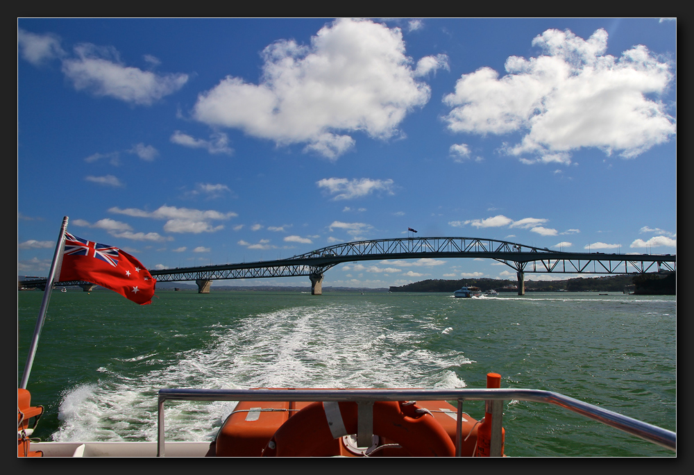 Auckland - Harbour Bridge