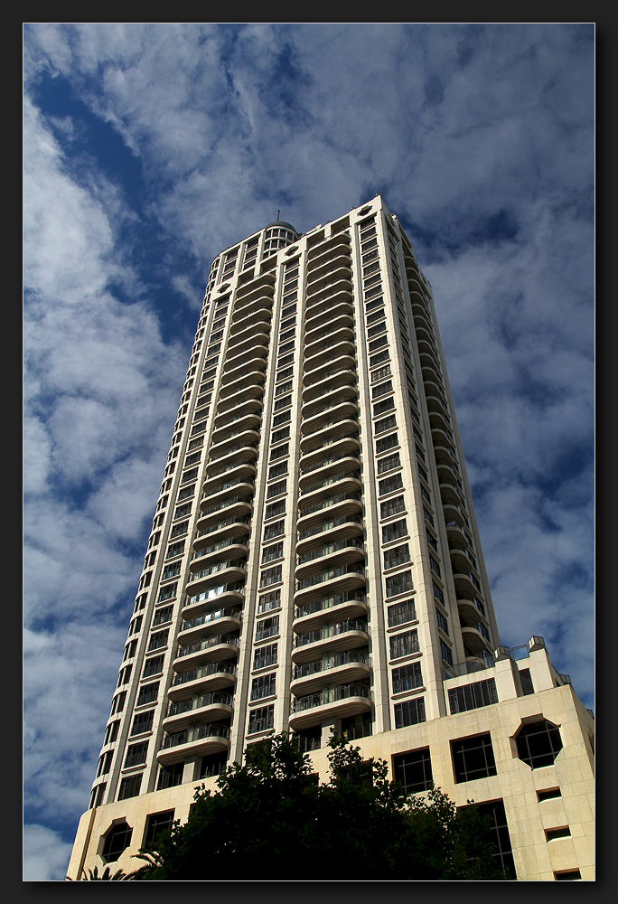 Auckland - Metropolis Hotel