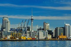 === Auckland Skyline ===