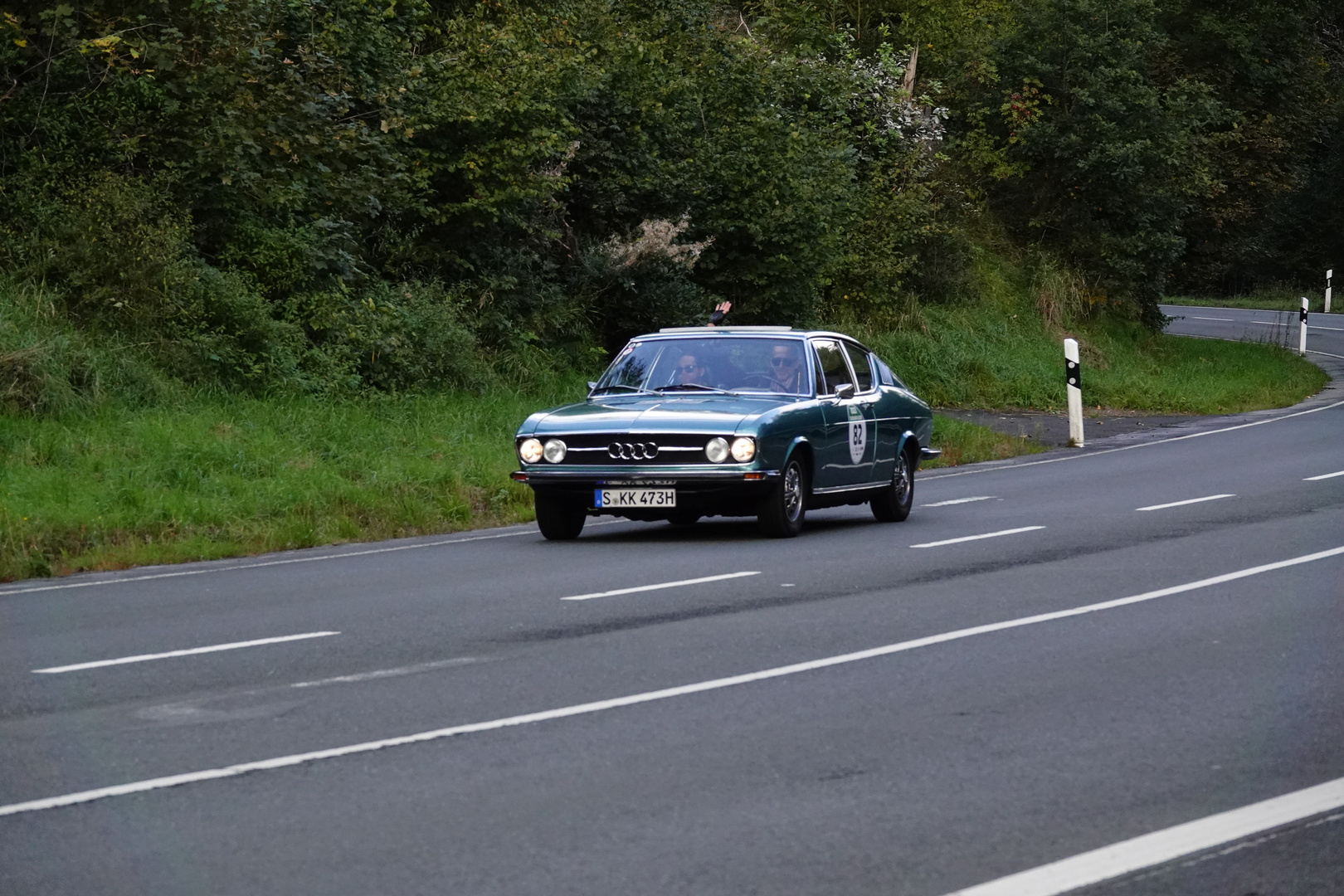 Audi 100 Coupe