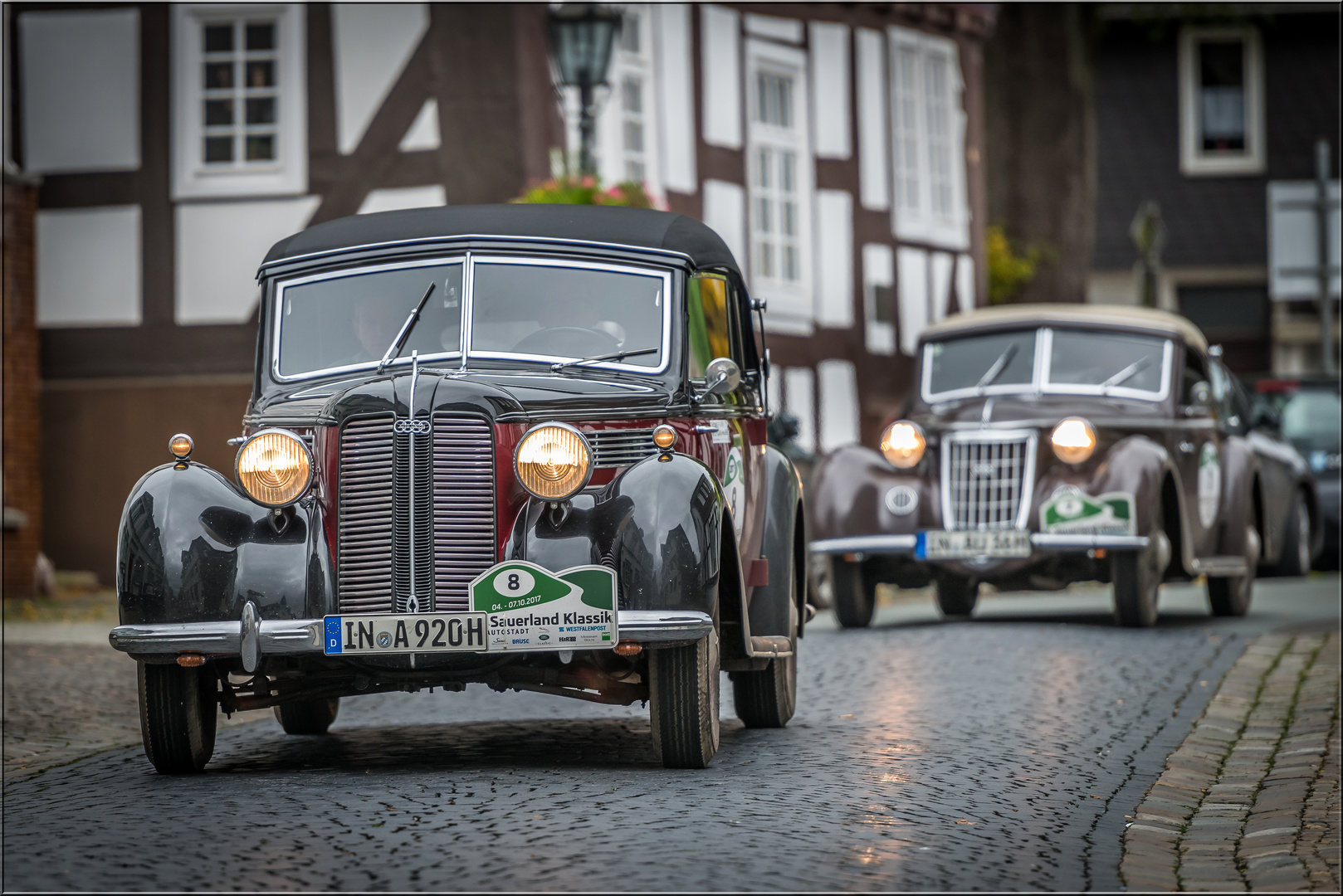 Audi 920 Cabrio Bj 1939 gefolgt von ...