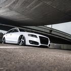 Audi A4 on Vossen wheels and HPS airride