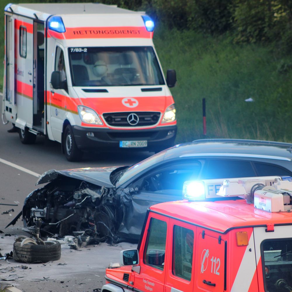 Audi-Crash auf der Alb