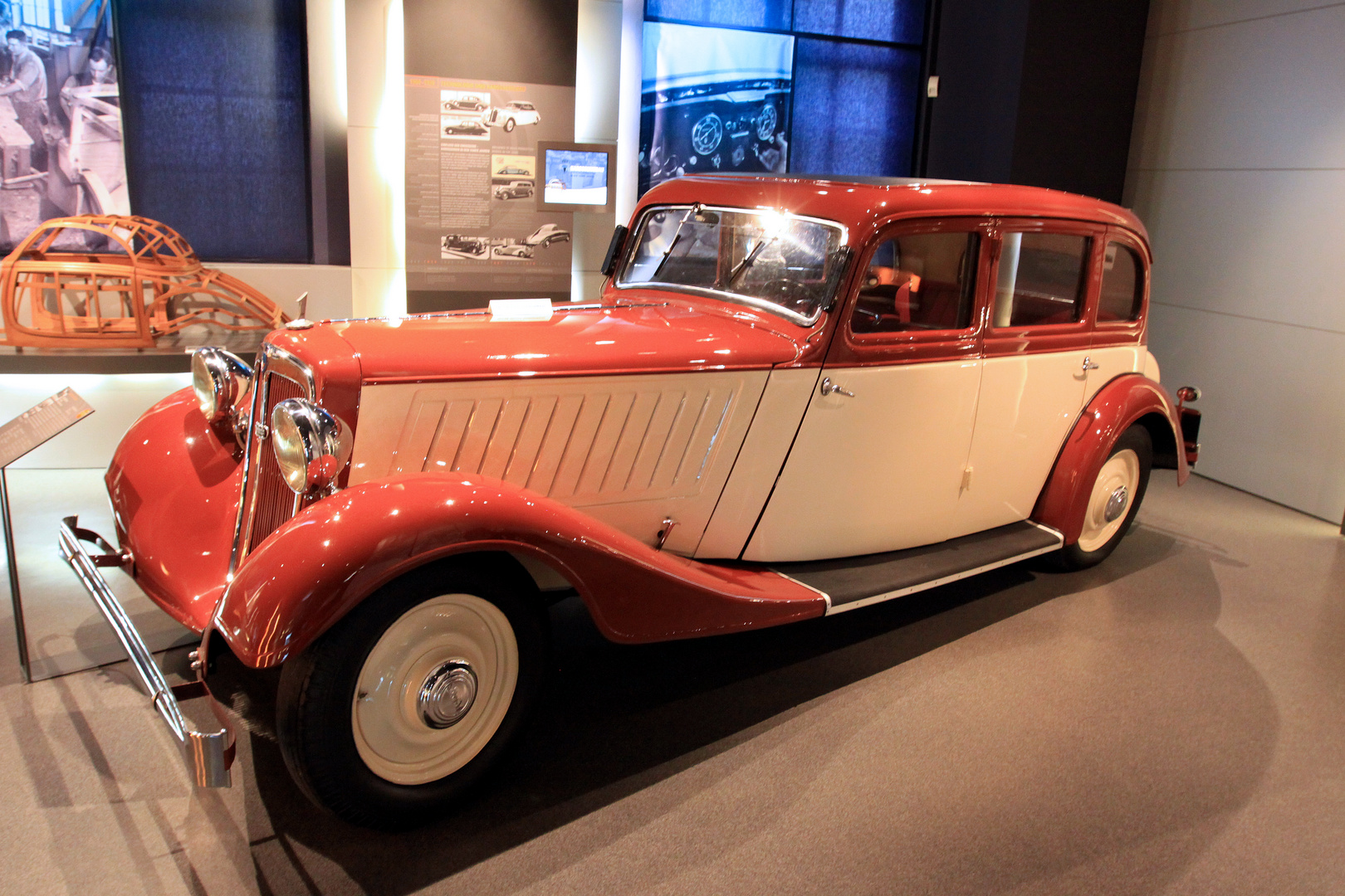 Audi Front 225 - August Horch Museum