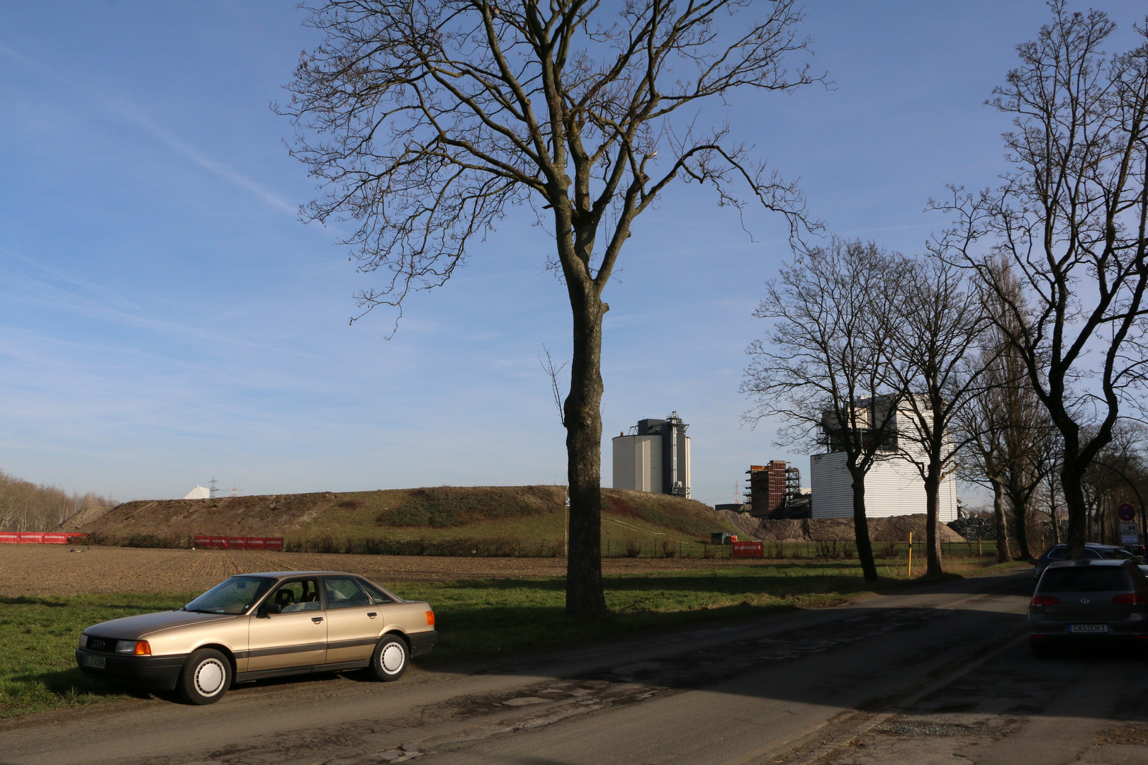 Audi nach Sprengung