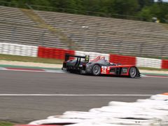 Audi R10 TDI (#14)