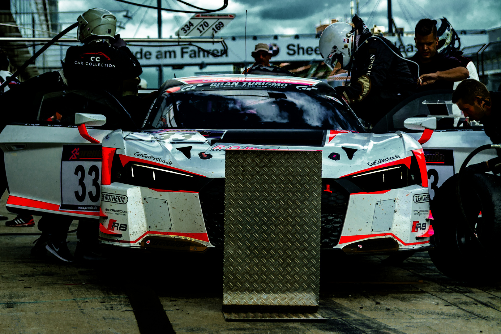 Audi R8 LMS