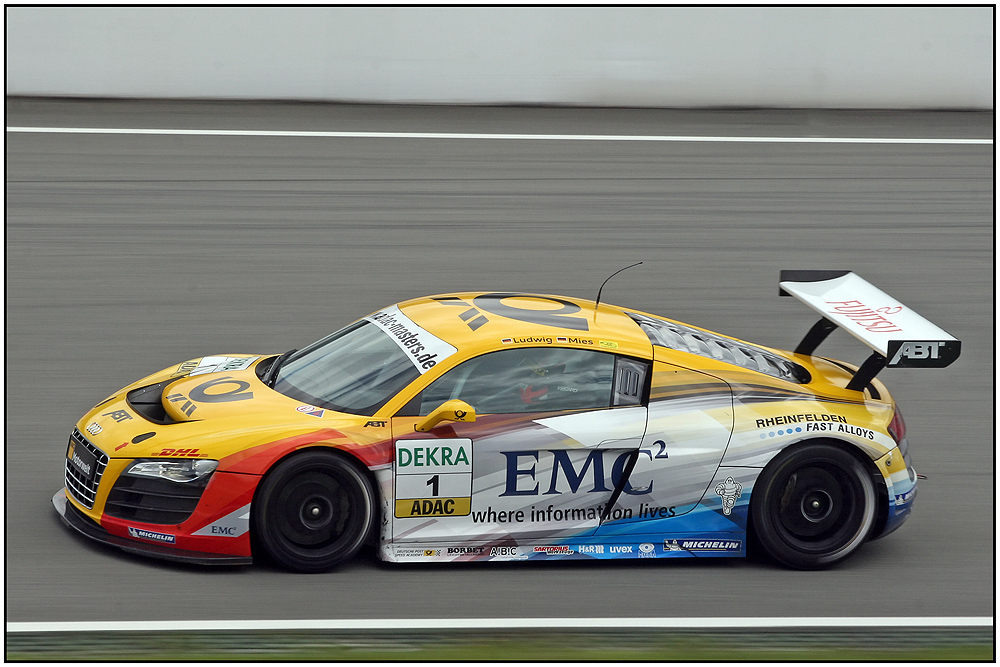 Audi R8 LMS - Abt Sportsline - C. Mies / L. Ludwig