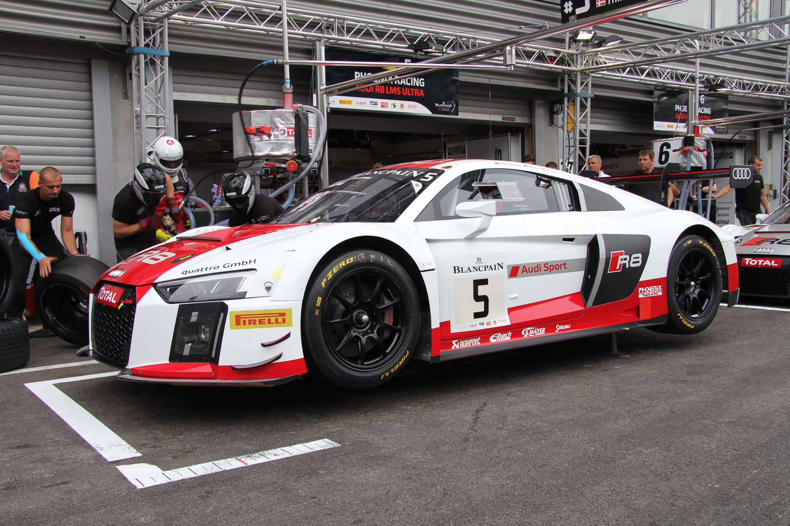 Audi R8 LMS Boxenstop