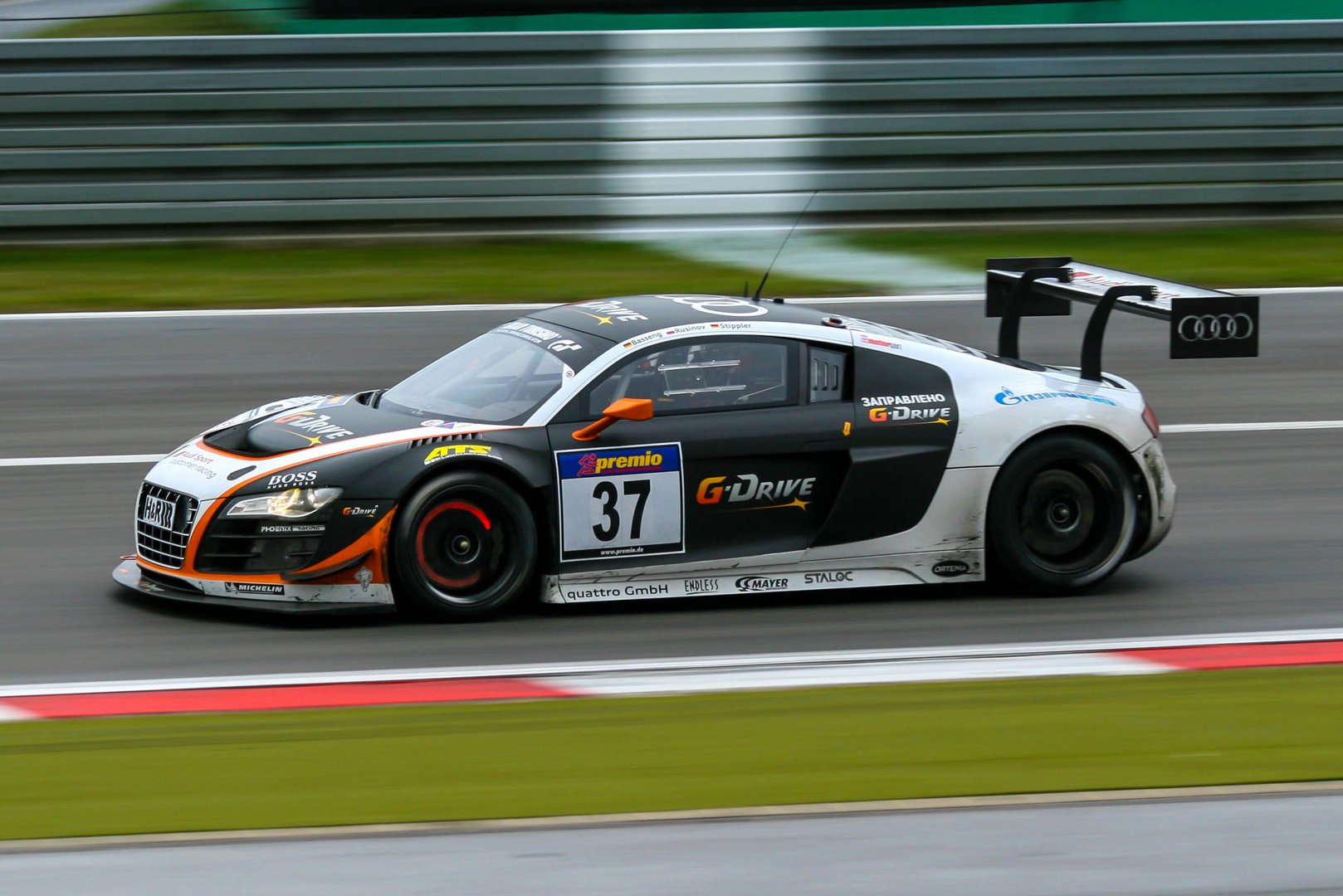 Audi R8 LMS ultra Team Phoenix