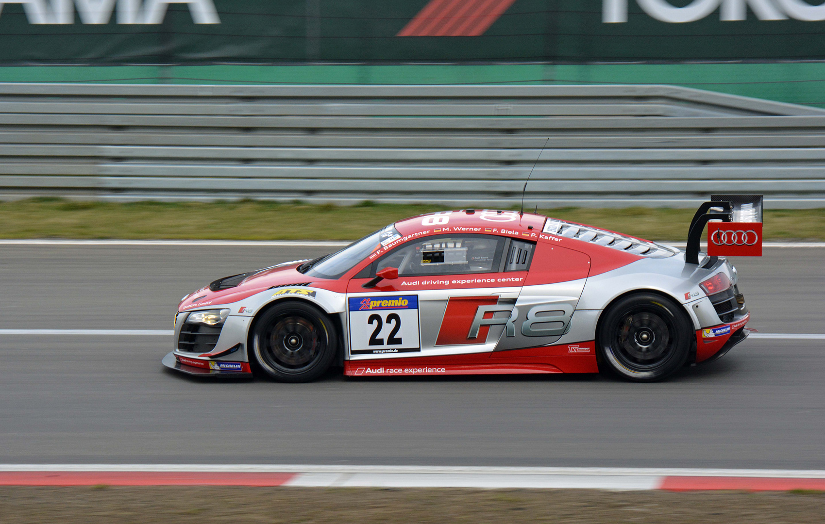 Audi R8 ultra LMS