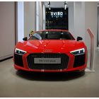 Audi R8 V10 plus #1