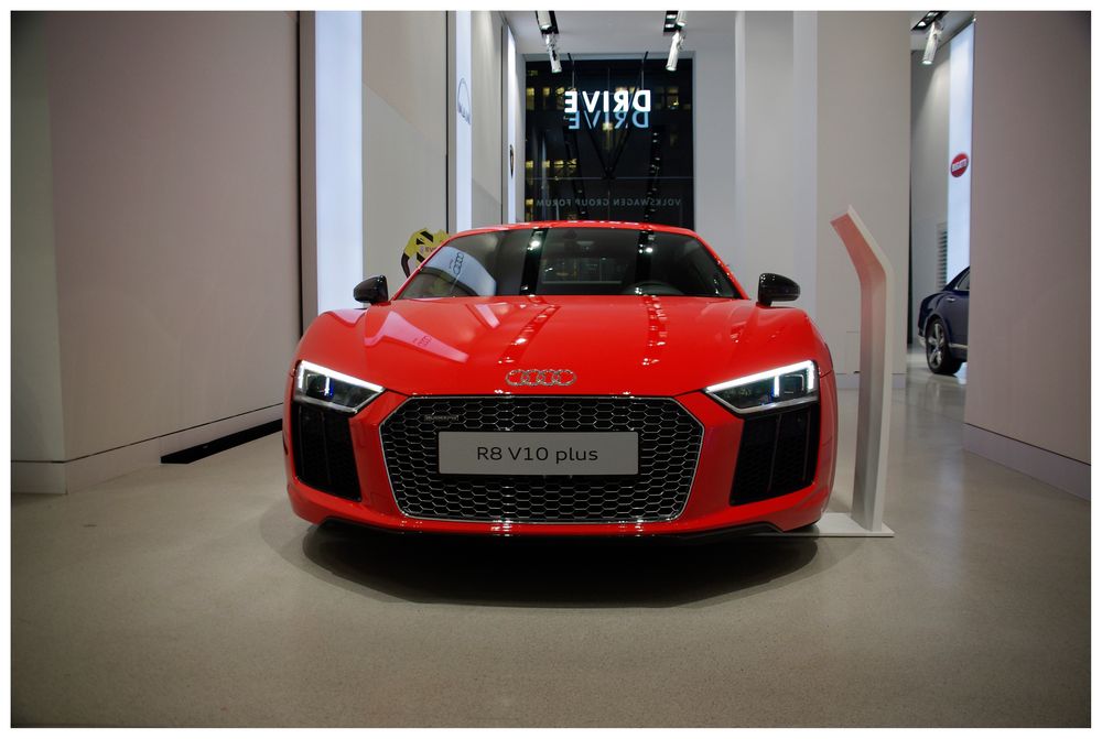 Audi R8 V10 plus #1