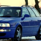 Audi RS2 V