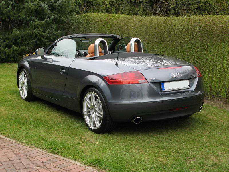 Audi TT Roadster 2