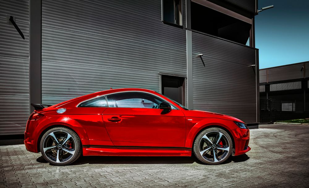 Audi TT rot