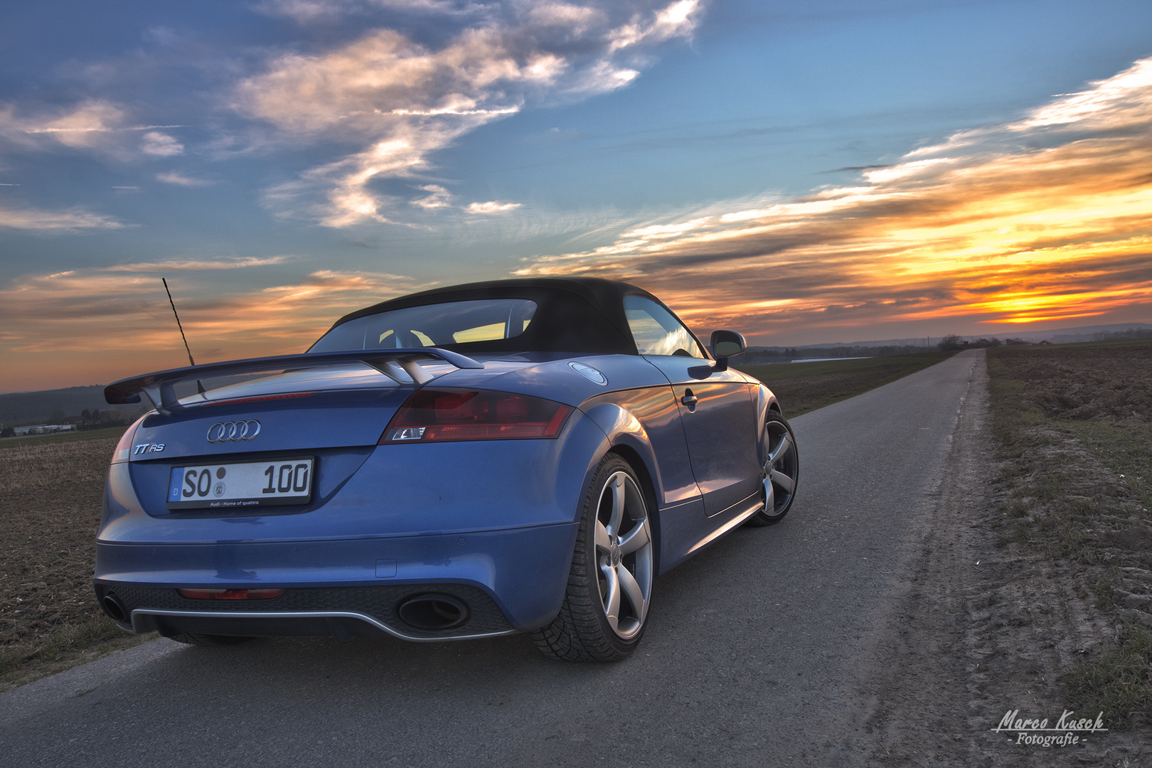 Audi TT Rs meets Sunset