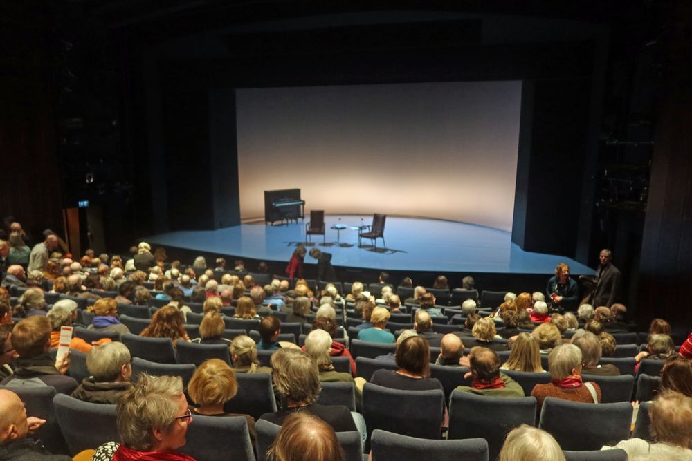 Auditorium Foto & Bild architektur, erwachsene menschen