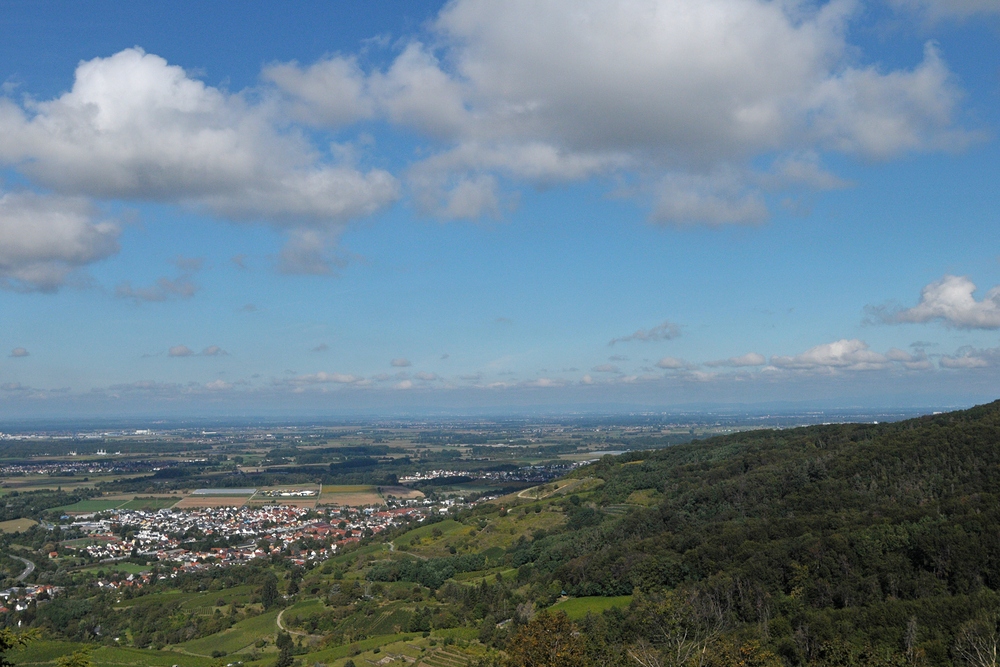 Auerbacher Schloss: Blick (fast) bis nach Frankfurt