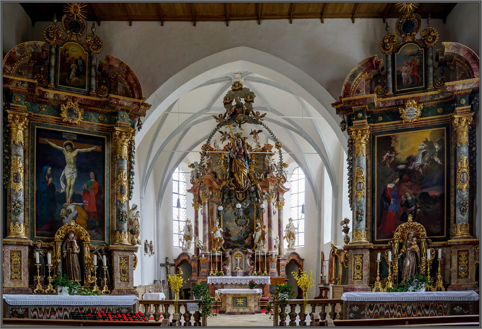 Auerbergkirche St. Georg  Bernbeuren / Oberbayern