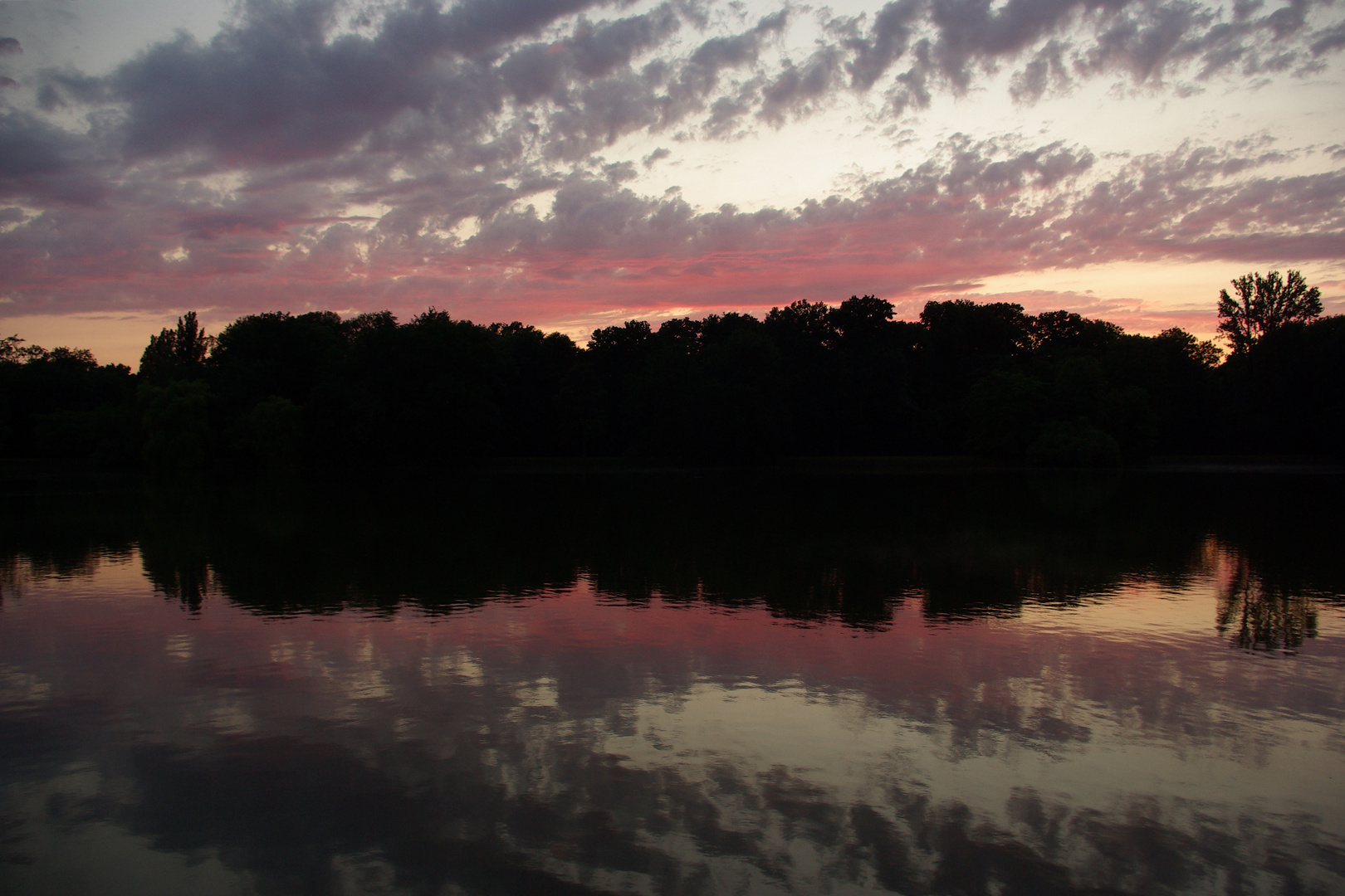 Auesee Kassel bei Sonnenuntergang