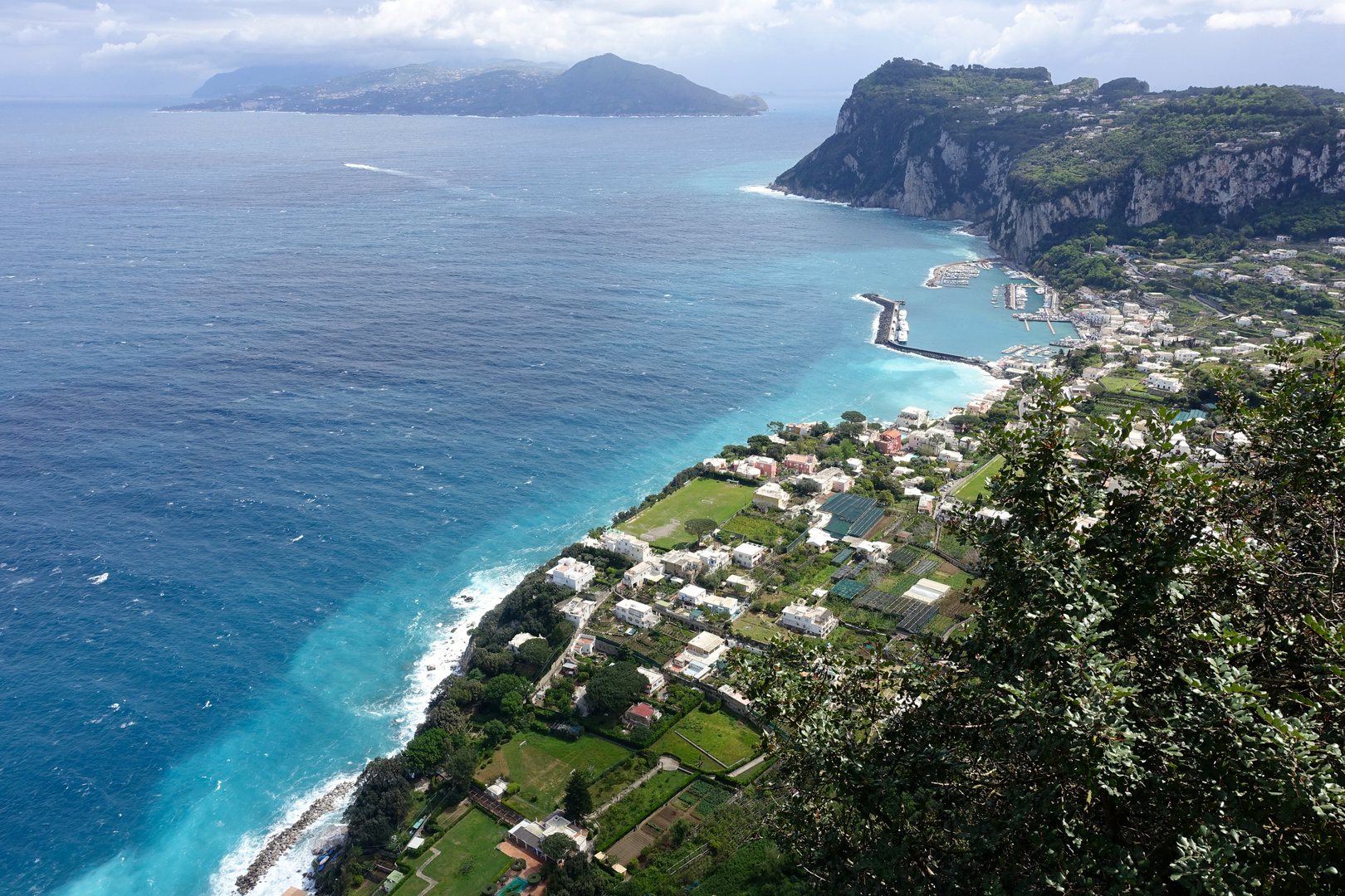 auf CAPRI - an einem sehr stürmischen Tag - 2 -